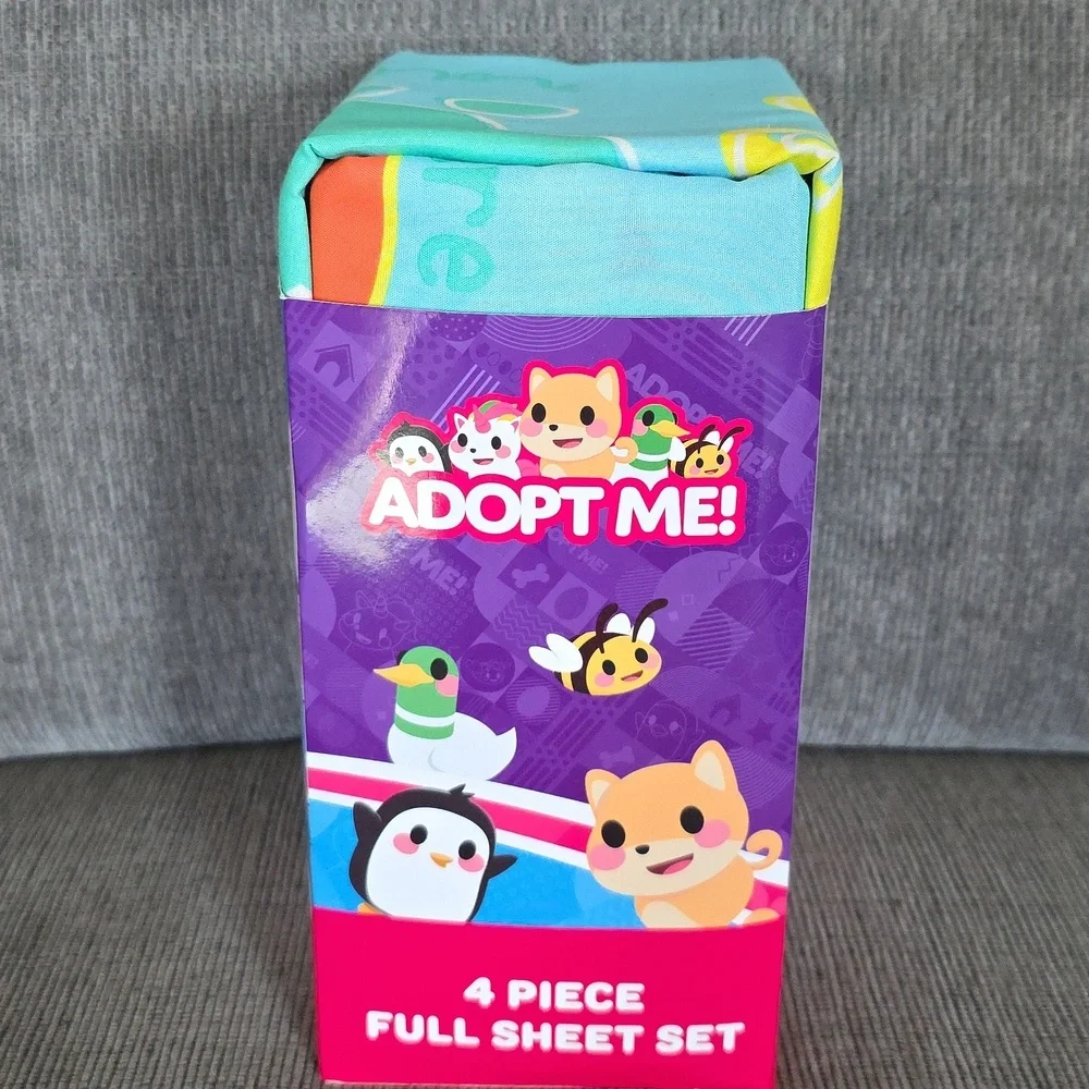 Adopt Me! 4 Piece Full Sheet Set, New